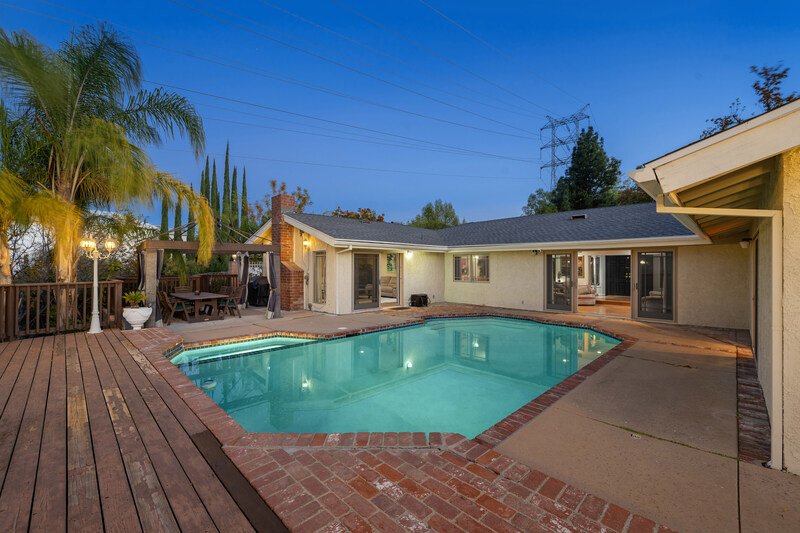 Casa amplia con alberca ideal para familiar medianas